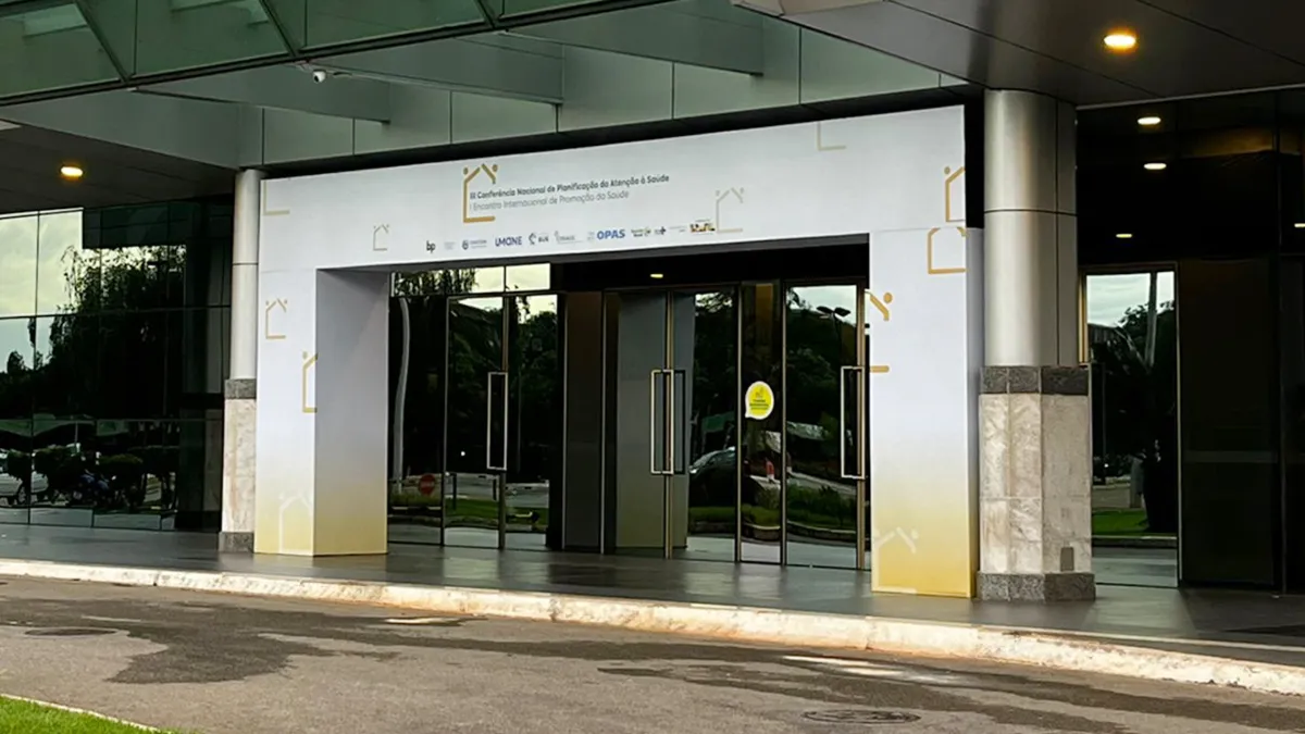 Pórtico · Centro de Convenções Brasil 21